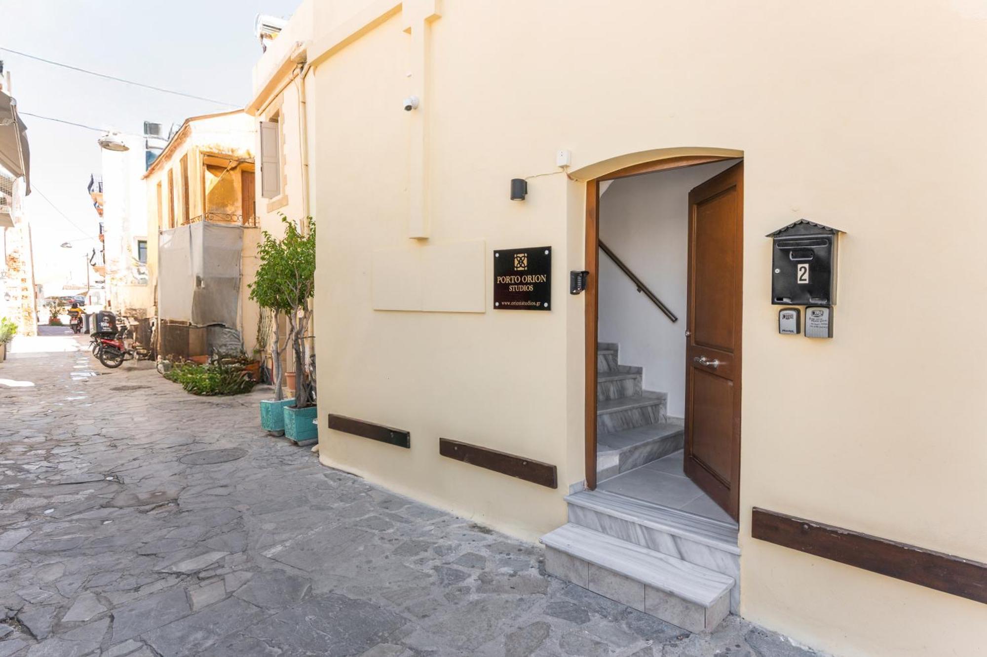 Porto Orion Studios Chania  Exterior foto